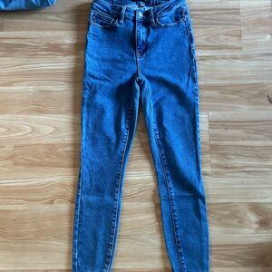 Ladies Judy Blue Skinny Fit Jeans - Sz 3/26